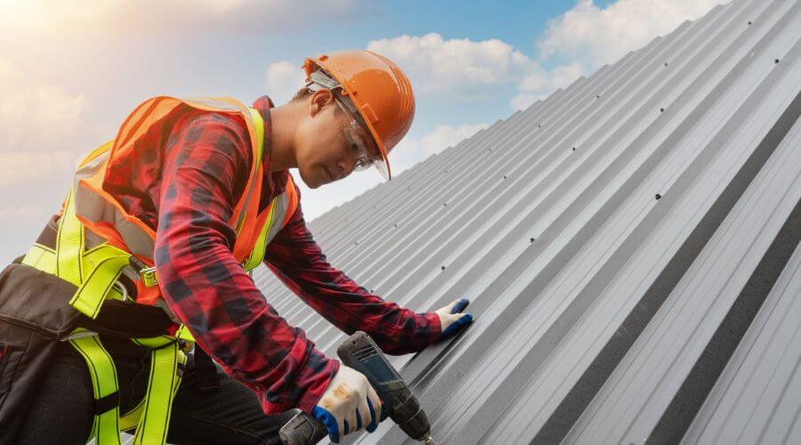 GAF certified roofer in Burnsville, MN
